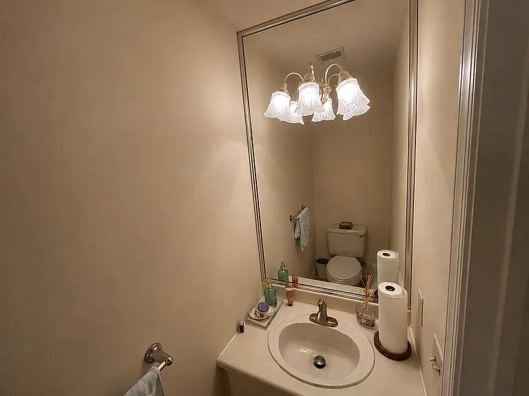1501 Stech Dr — Photo 10