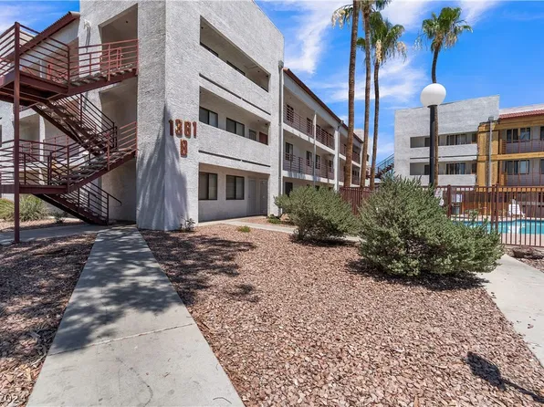 1361 E University Ave APT 301, Las Vegas, NV 89119