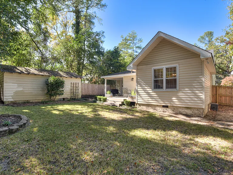 904 Highland Ave — Photo 33