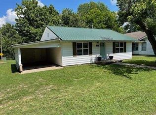 1563 S Williams Ave, Westville, OK 74965