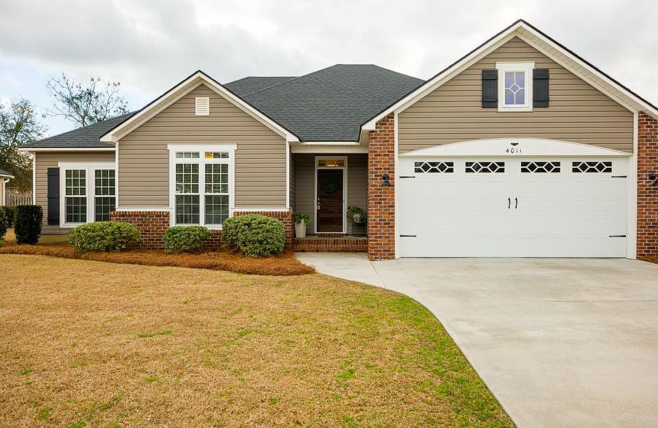 1st image of 4011 Hawthorne Dr