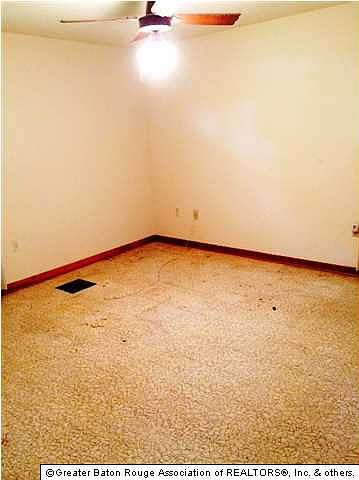 2nd image of 6433 S Grand Ct