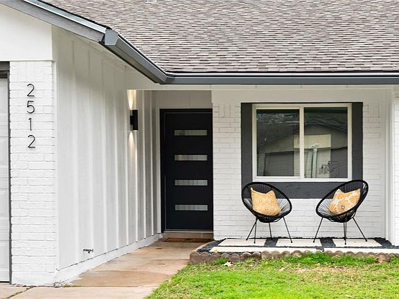 3rd image of 2512 Lazy Oaks Dr