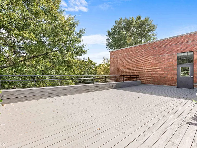 Crogman School Lofts — Photo 5