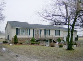 420 Lone Tree Rd, Milford, MI 48380