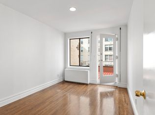 216 E 75th St APT 4E, New York, NY 10021