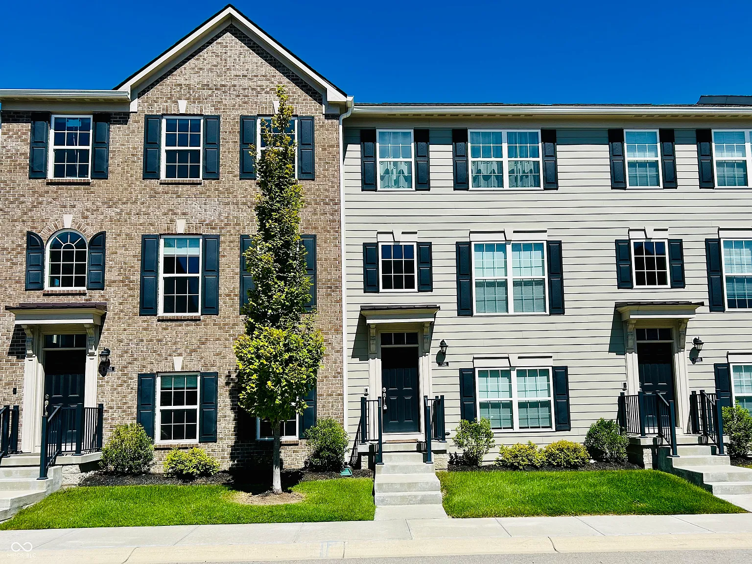 3534 Brampton Ln photo 1