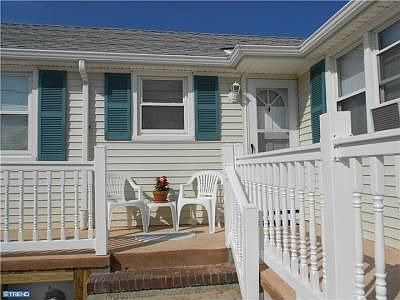 2nd image of 5515 Long Beach Blvd #U4