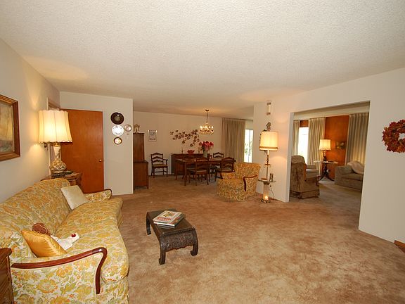 2nd image of 8538 N Balboa Ave