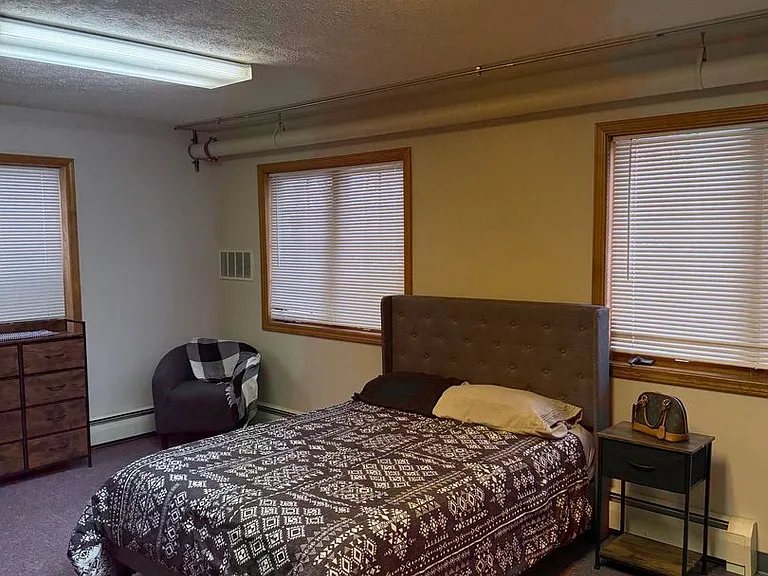 104 State St — Photo 7