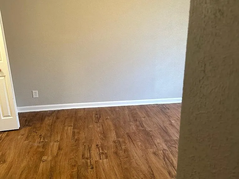 140 Mill St — Photo 7