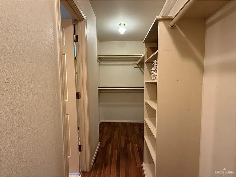 1328 Nora Dr — Photo 12