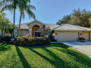 4921 Fallcrest Cir, Sarasota, FL 34233