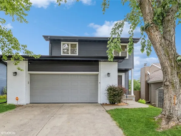 225 24th St, West Des Moines, IA 50265