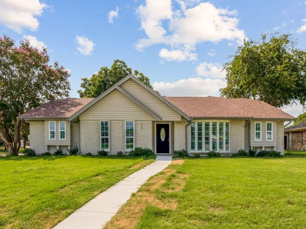 900 Lexington Dr, Plano, TX 75075