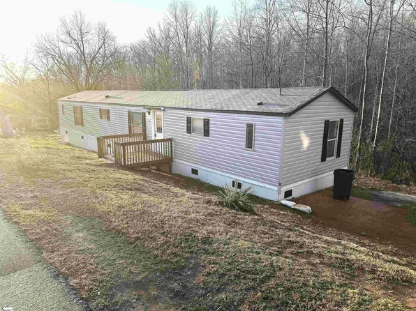 137 Ponderosa Rd, Pickens, SC 29671