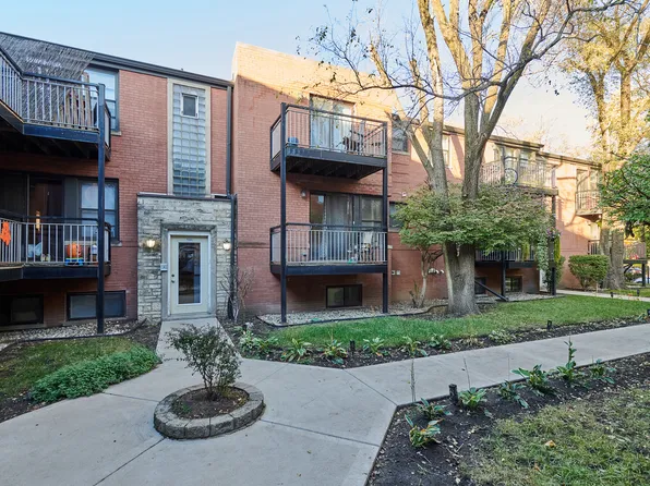 7330 N Winchester Ave APT 2W, Chicago, IL 60626