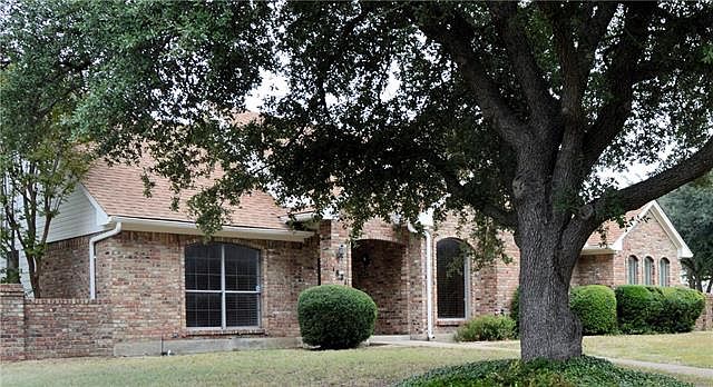 1st image of 1871 Green Tree Ln