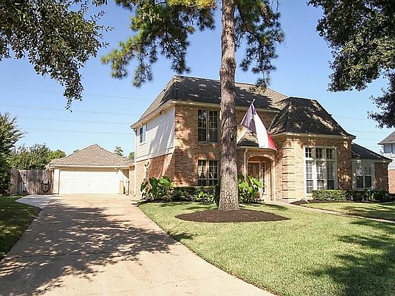 2nd image of 12902 Chriswood Dr