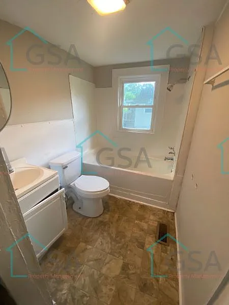 Building Photo - 119 Heatherly Dr