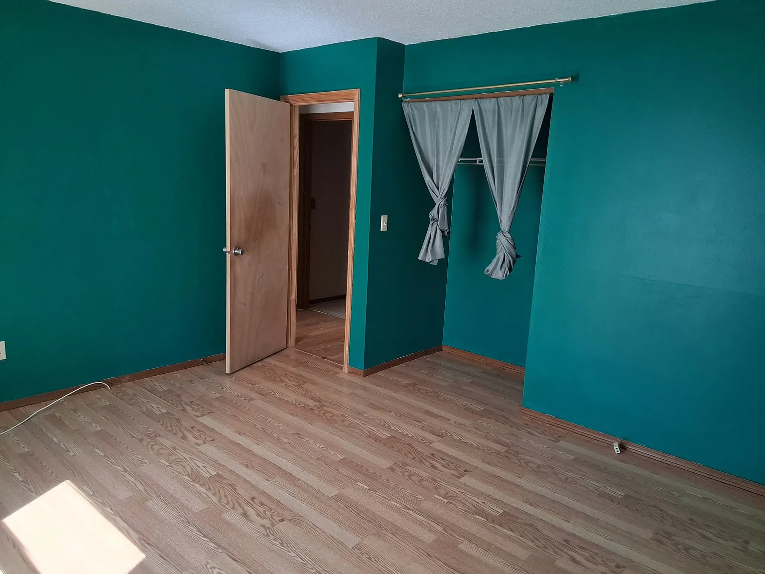 3 bed, 1463 sqft, $1,550 — Photo 2