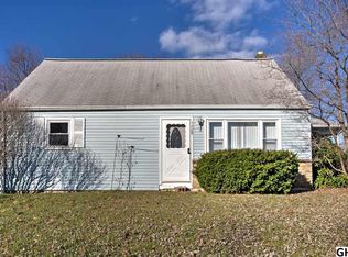 5608 Locust Ln, Harrisburg, PA 17109