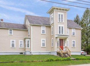 120 Hope Rd, Cranston, RI 02921