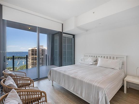 5th image of 2831 S Bayshore Dr Unit 1603