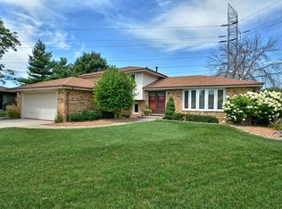 15500 Canterbury Ln, Orland Park, IL 60462