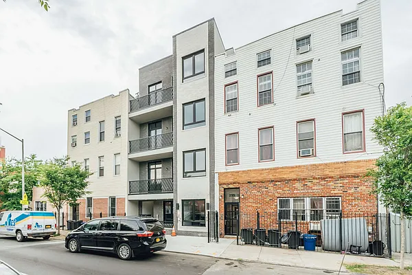 Rented by Nooklyn NYC LLC | media 47