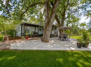 10186 Salmon Creek Rd, Redding, CA 96003