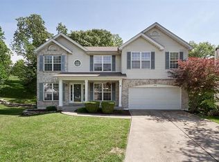 194 Hunters Lake Ct, Eureka, MO