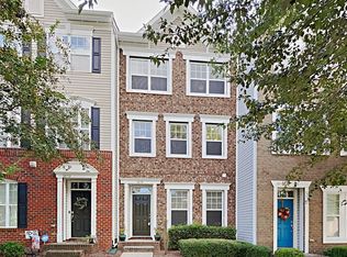 10710 Kemptown Sq, Mint Hill, NC 28227