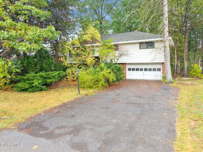 24 James Drive, Loudonville, NY, 12211