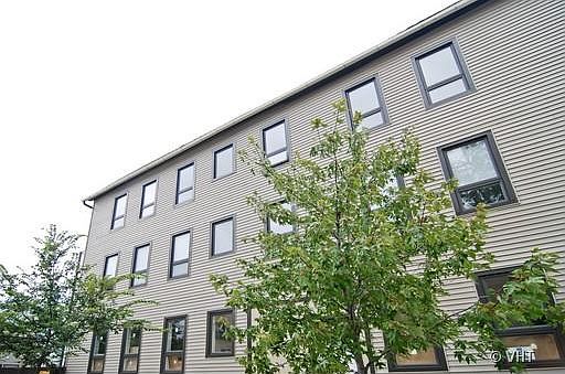 1st image of 3100 W Wabansia Ave #3PENTH