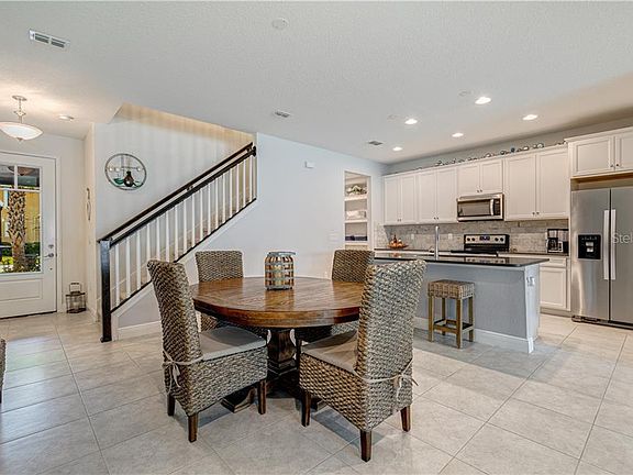 4th image of 1205 Mango Ct