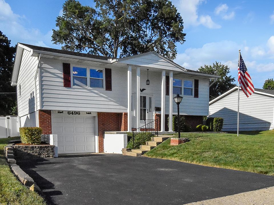 1st image of 6496 Carriage Ln