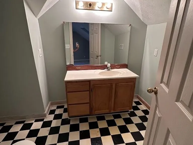 2206 Pinehaven Dr — Photo 17