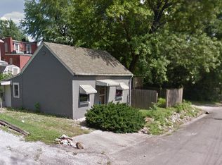 222 N 7th St, Belleville, IL 62220