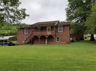 2086 Robinette Valley Rd, Duffield, VA 24244
