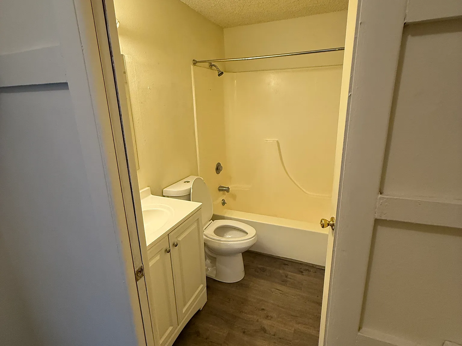 1 bed, 600 sqft, $1,350 — Photo 3