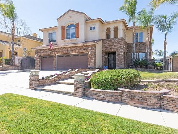 2nd image of 3074 Pinehurst Dr