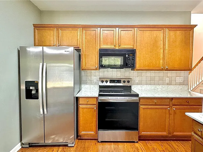 370 Creek Manor Way — Photo 8