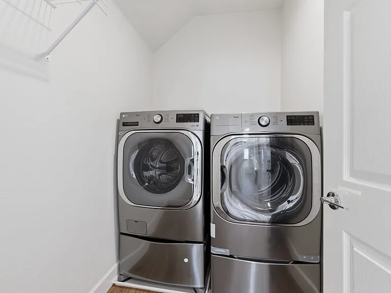 3004 Ellis Town Dr — Photo 25