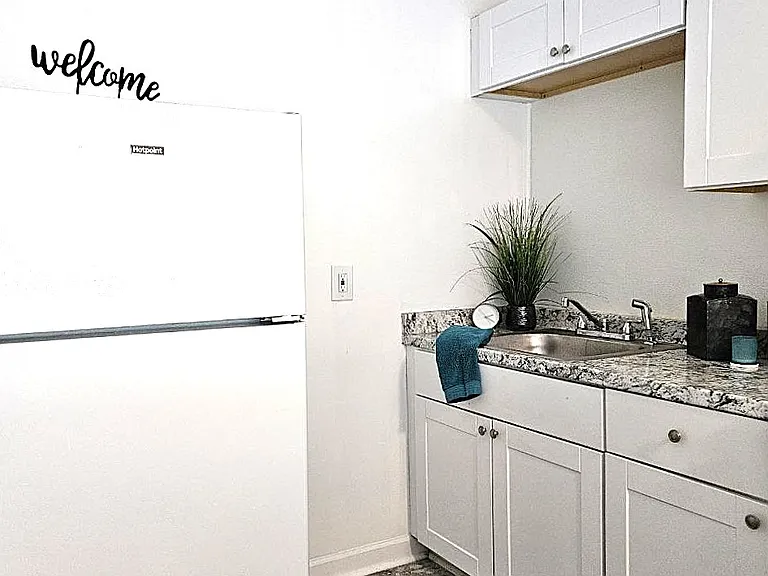0 Brook St — Photo 1
