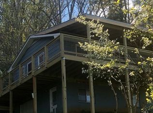 81 Perks Rd, Franklin, NC 28734