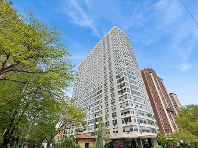 3900 N Lake Shore Dr APT 9D, Chicago, IL, 60613