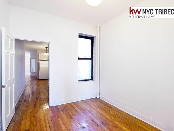 4th image of 36 E 7th St APT 5W