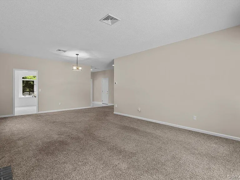 756 Heritage Hls #B — Photo 9