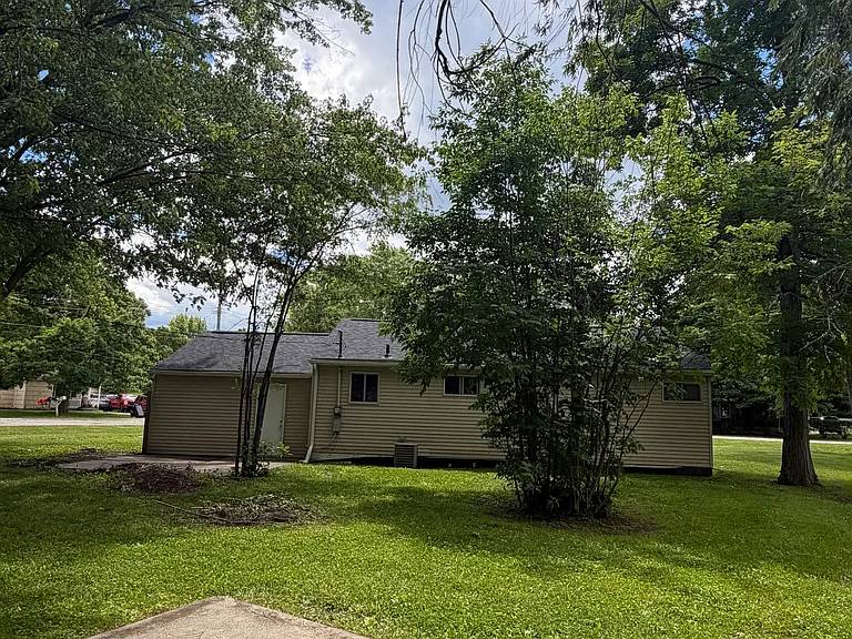 4093 Coral St — Photo 3